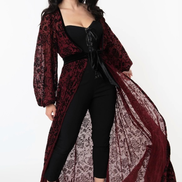 Unique Vintage Other - Unique Vintage Burgundy Black Velvet Gothic Robe